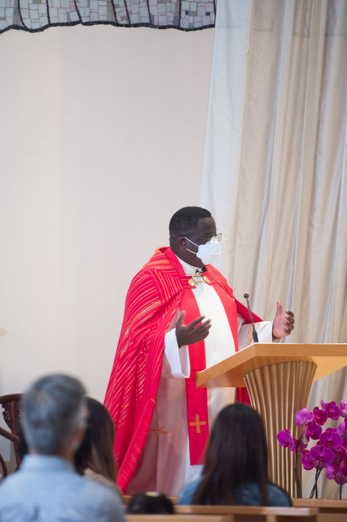 麥冠達神父 （Fr. Dominique Mukonda）